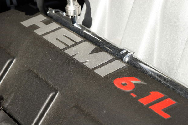 Hemi 6.1 liter Chrysler Engine - OEM Replacement Used Chrysler Parts